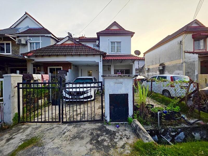 Taman Subang Mewah - 1