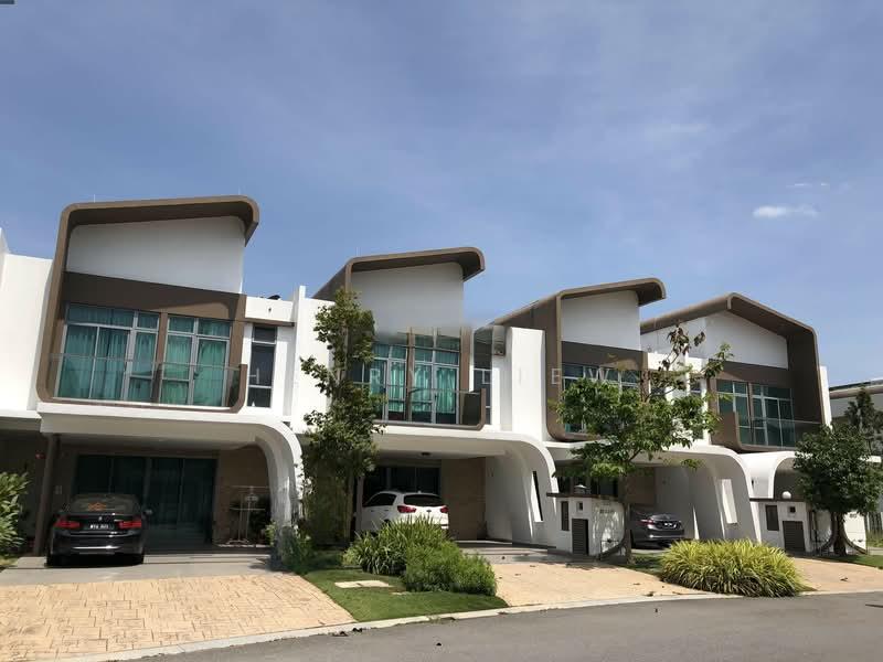 Liu Li garden Setia Eco Glades - 2