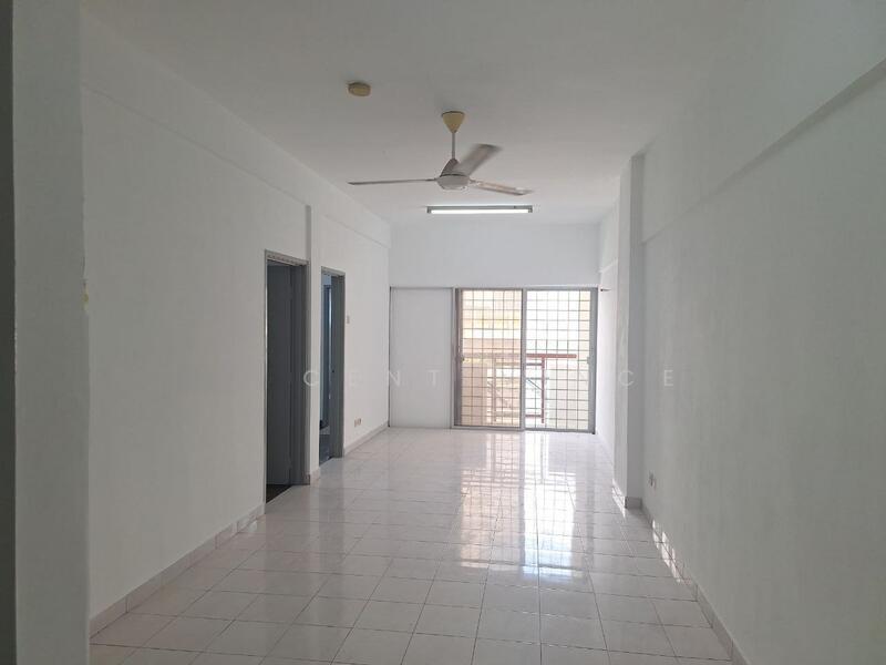 Plaza Serdang Raya - 1