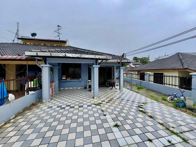 Bandar Baru Permas Jaya - 1