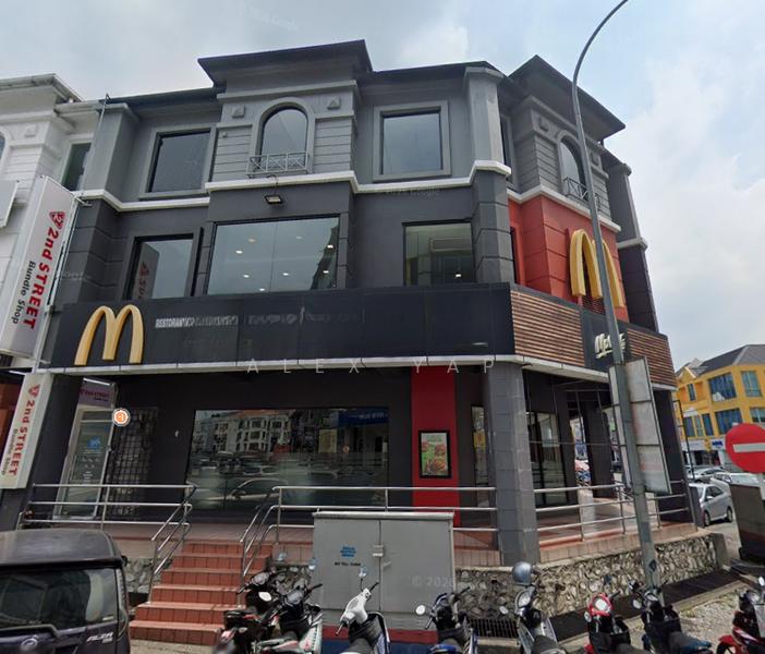 Subang jaya usj 10,Taipan business centre 3sty corner 5%roi - 2