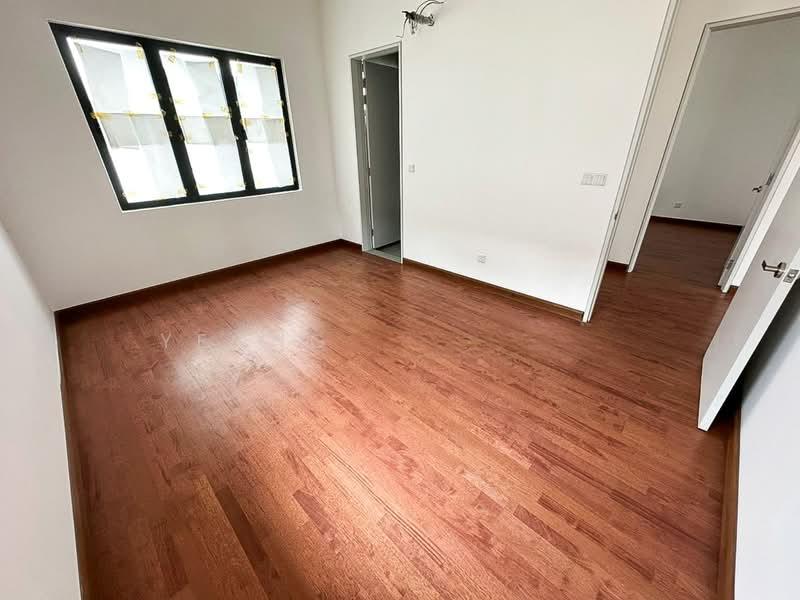 Hampton Residences - 4