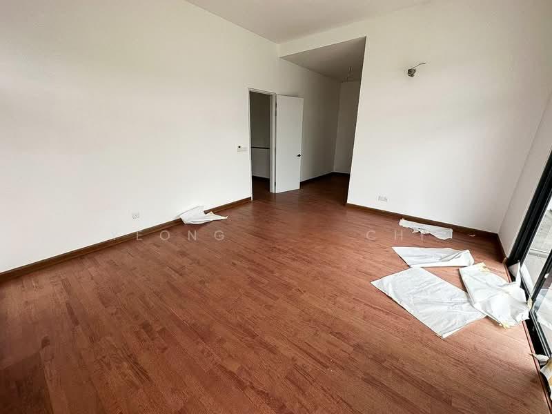 Hampton Residences - 5
