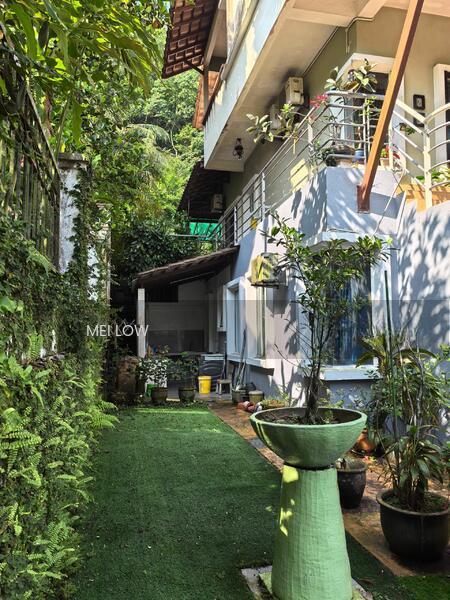 Semi-Detached House at Seksyen 9 - 2