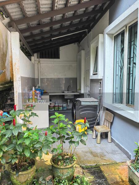 Semi-Detached House at Seksyen 9 - 1