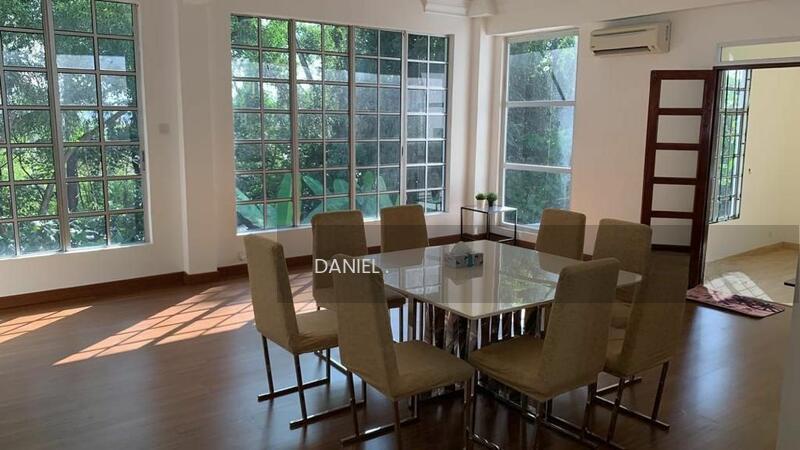 Bungalow at Sungai Buloh - 2