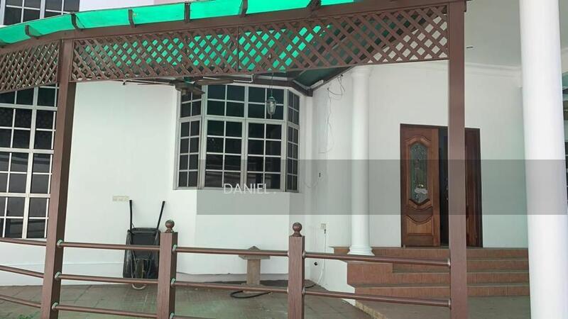 Bungalow at Sungai Buloh - 4