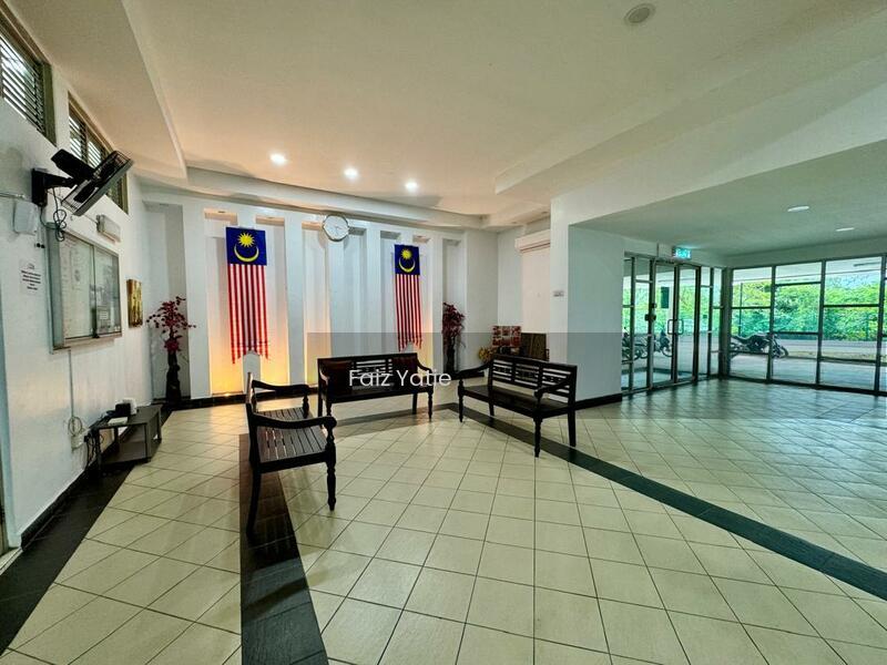 Pangsapuri Indahria - 4