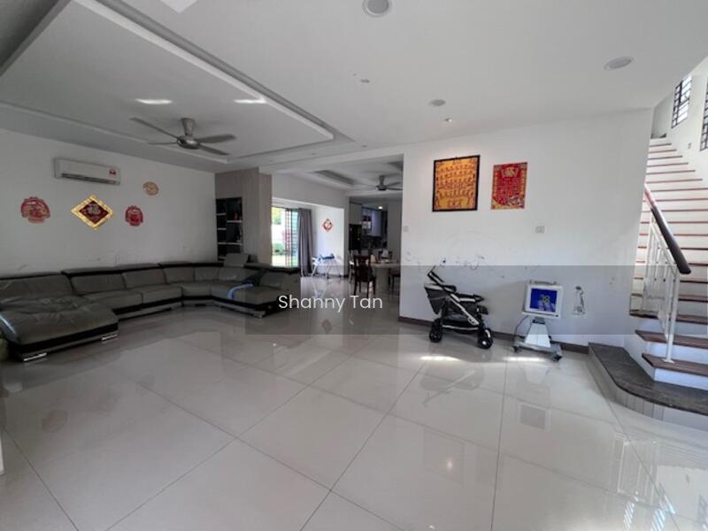 Bandar Sungai Long - 2