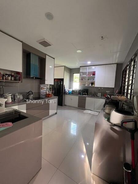 Bandar Sungai Long - 5