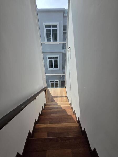 Taman Tun Dr Ismail - 5