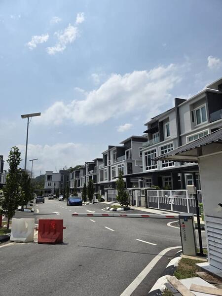 Taman Tun Dr Ismail - 4