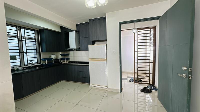 D'Ambience Residences (Pangsapuri Ikatan Flora) - 2