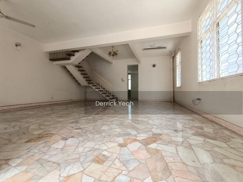 2 Storey Semi Detached House, Ayer Itam, Able to View Guan Yin Statue at Kek Lok Si - 4