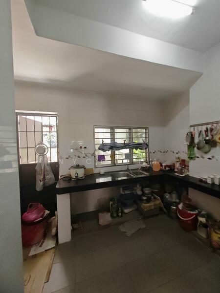 Taman Putri Jaya - 4