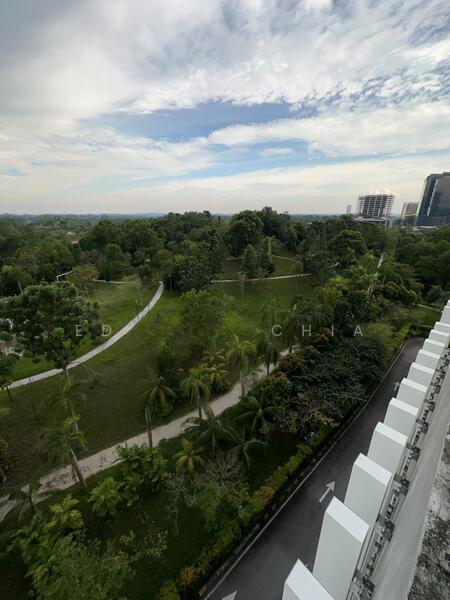 The M @ Medini Macrolink - 4