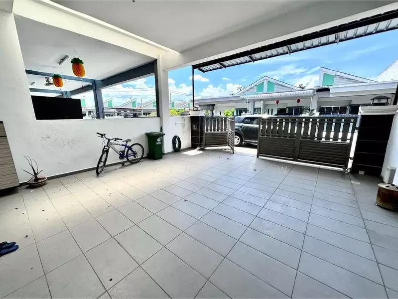 Lapangan Kiara Single Storey House - 5