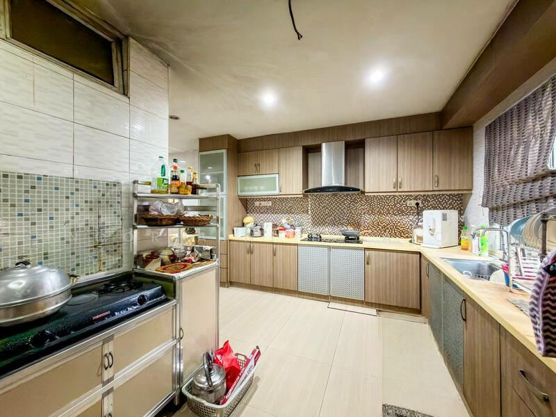 FACING OPEN Seksyen 8 Kota Damansara 2 Sty Terrace House - 2