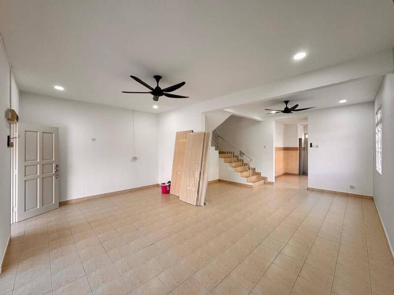 Bandar Bukit Tinggi 2 - 1