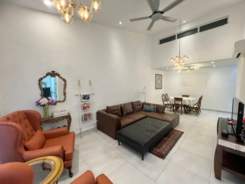 Taman Melodies ( Fully Renovated & Fully Furnished ) Single Storey ( END LOT ) - 1