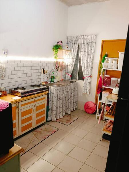 1-storey Terraced House at Taman College Heights - 5