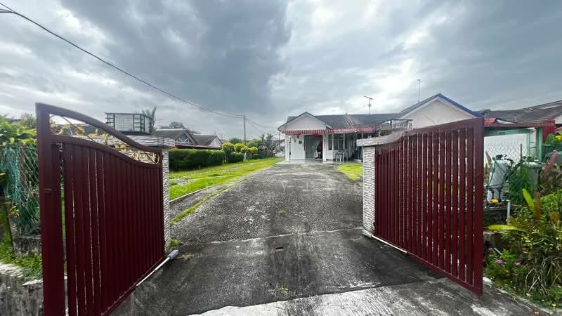 Taman Teratai Jalan Palas Single Storey House - 1