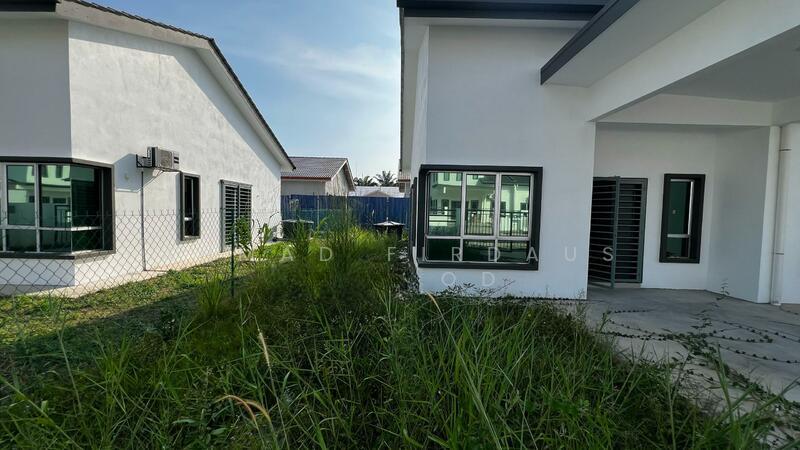 Taman Sg Kembong, Pulau Indah - 2