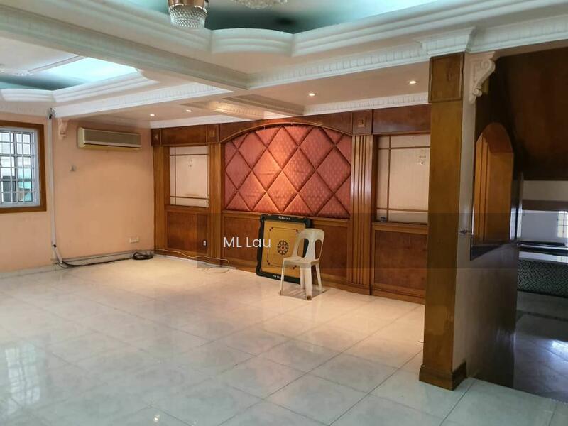 Terrace house at Taman Desa - 1