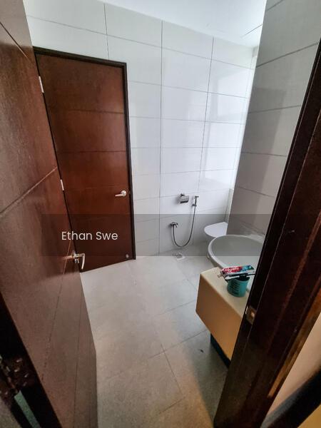 9 Bukit Utama Condominium - 2