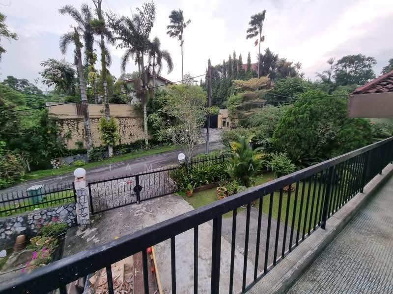 Bukit Persekutuan - 2
