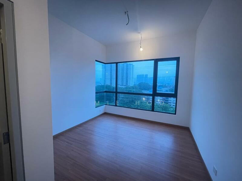 Ixora Residence - 4