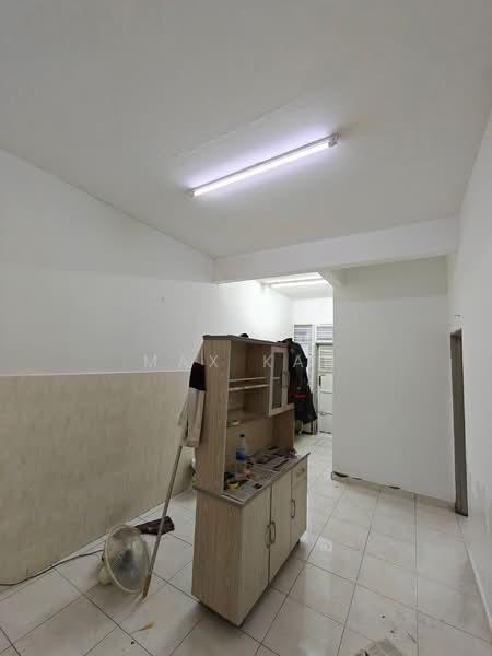 Taman Mount Austin - 2