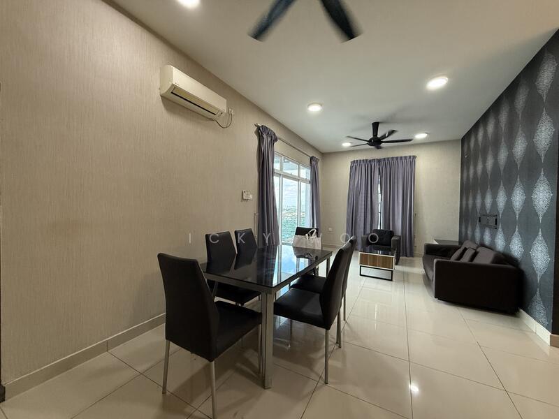 M Condominium @ Larkin - 3