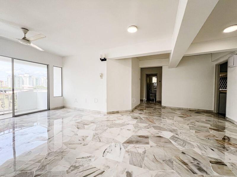 Le Jardine Condominium - 1