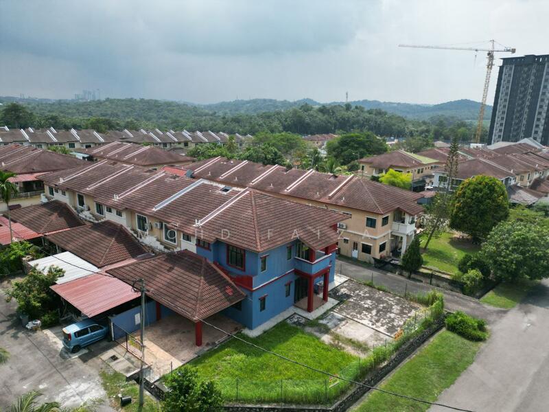 Taman Desa Saga Nilai - 3