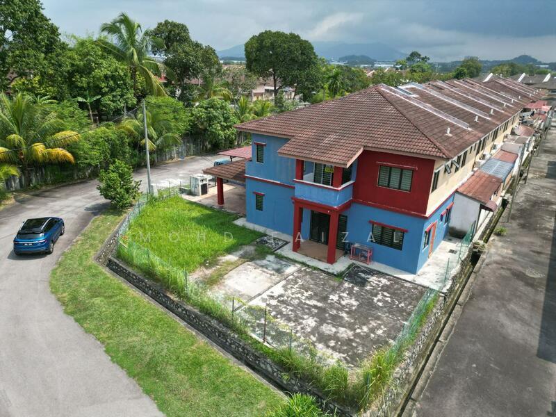 Taman Desa Saga Nilai - 5