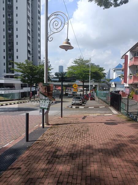 Jalan Sultan Abdul Samad, Brickfields - 3