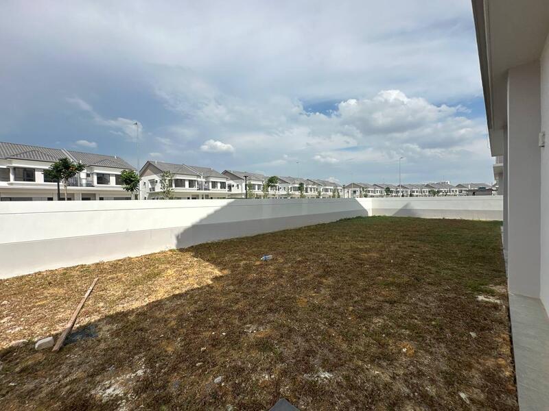 Sejati Lakeside 2 - 3