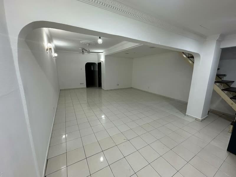 Bercham Double Storey Terrace House Refurbished For Sale - 3