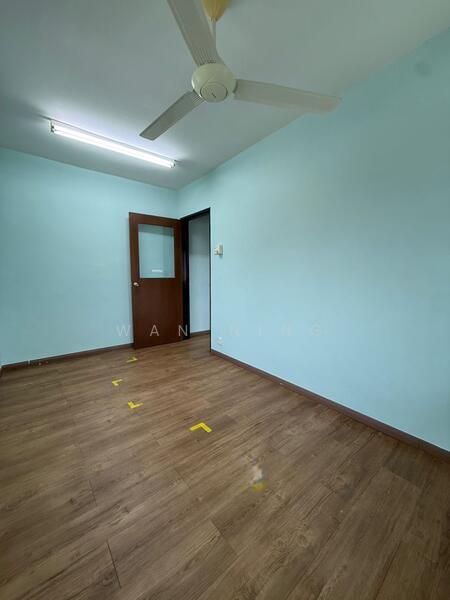 Taman Mount Austin - 5