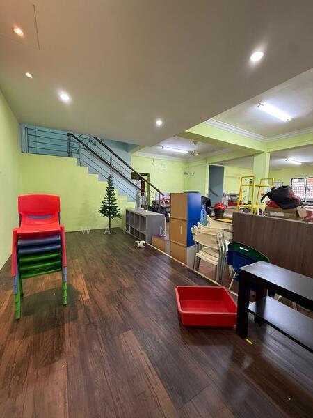 Taman Mount Austin - 1