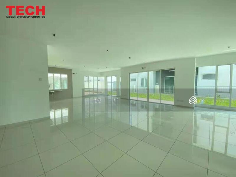 D'Laman Greenville - 1