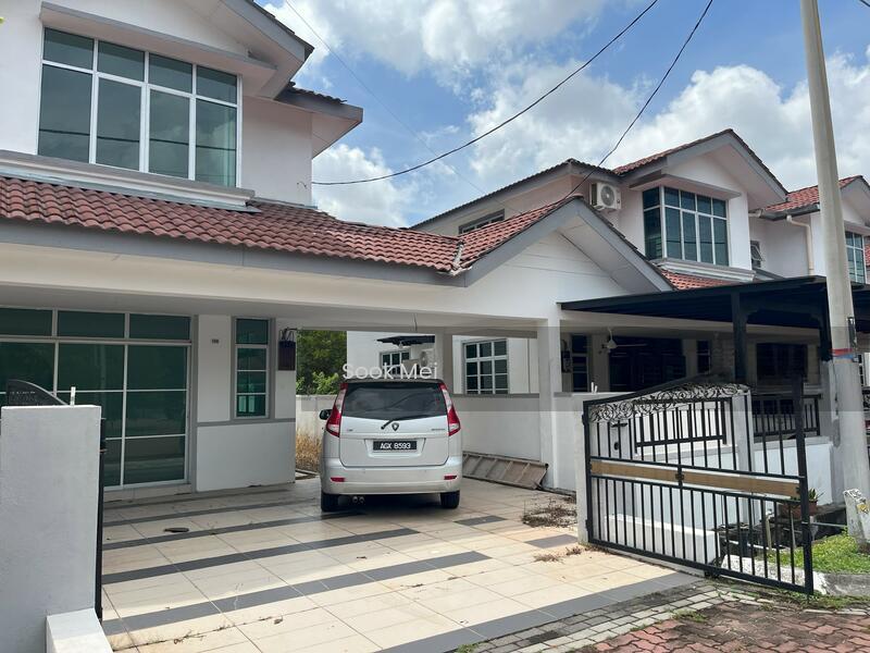 Taman Desa Manjung - 1