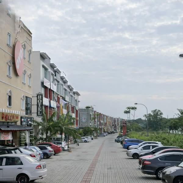 Bandar Seri Alam - 1