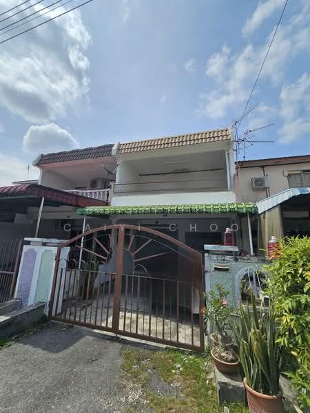 Double Storey low cost terrace house at Pekan Razaki for sale - 4