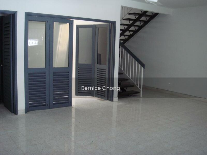 Taman Seputeh, Jalan Seputeh 2 - 4