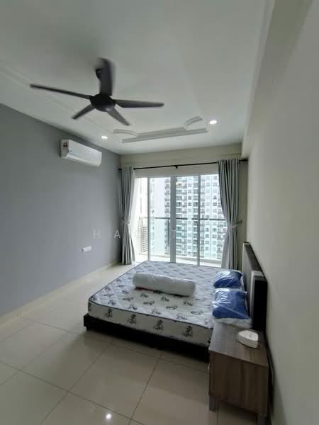 Tropicana Bay Residences - 3