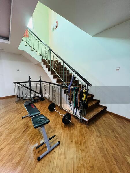 Jalan Selesaria Taman Gembira - 5