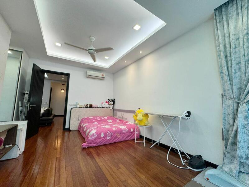 Duta Villa - 4