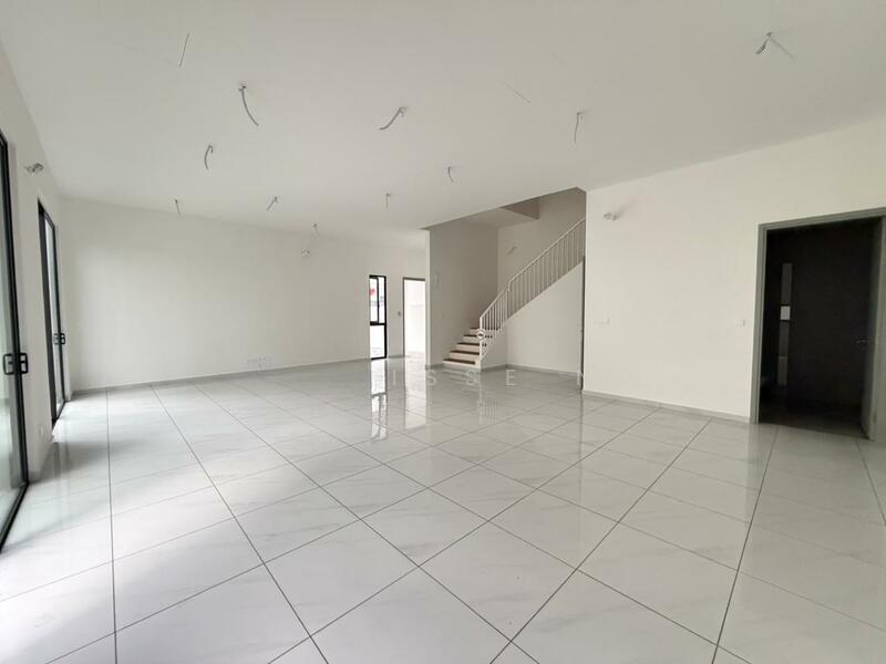 Latania @ Twin Palms Sungai Long - 4